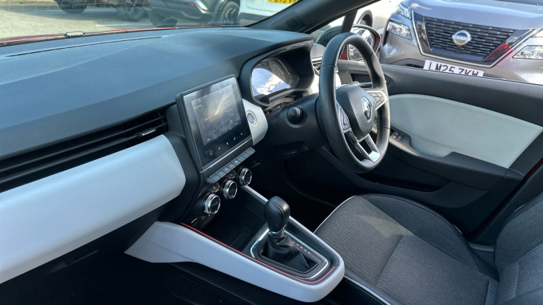 Renault Clio 1.6 E-TECH full hybrid 145 Techno 5dr Auto Hybrid Hatchback